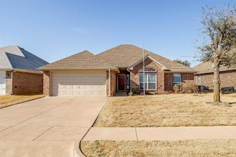 1004 Redfish Drive Burleson TX 76028