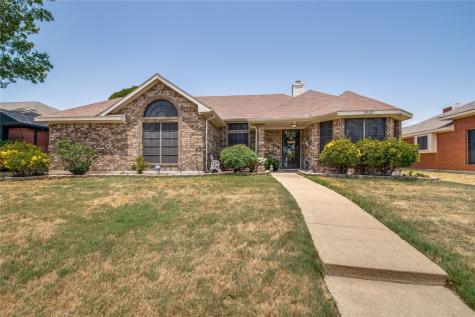 2537 Hawk Drive Mesquite TX 75181