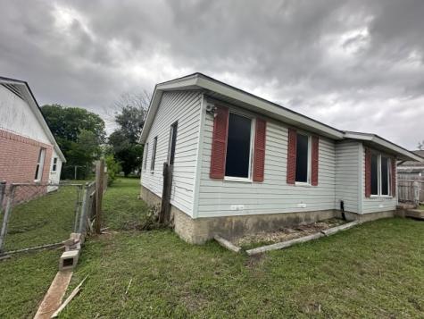 1806 S 5th Street Temple TX 76504