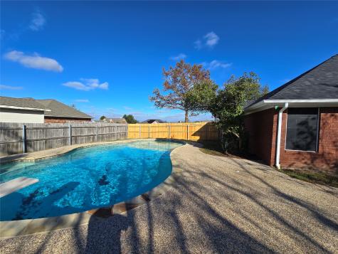 601 Preston Glen Gunter TX 75058