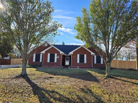 601 Preston Glen Gunter TX 75058