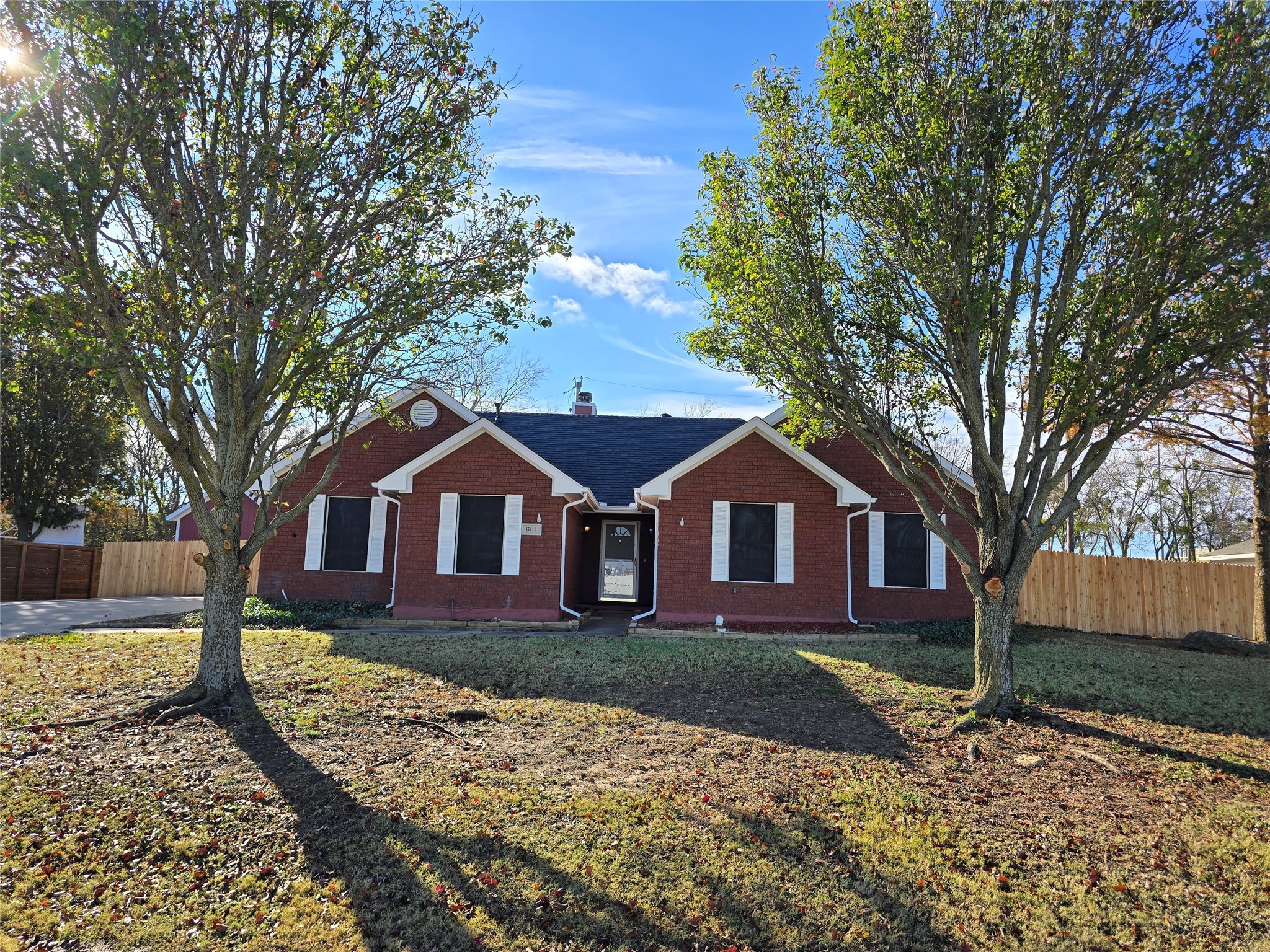 601 Preston Glen Gunter TX 75058