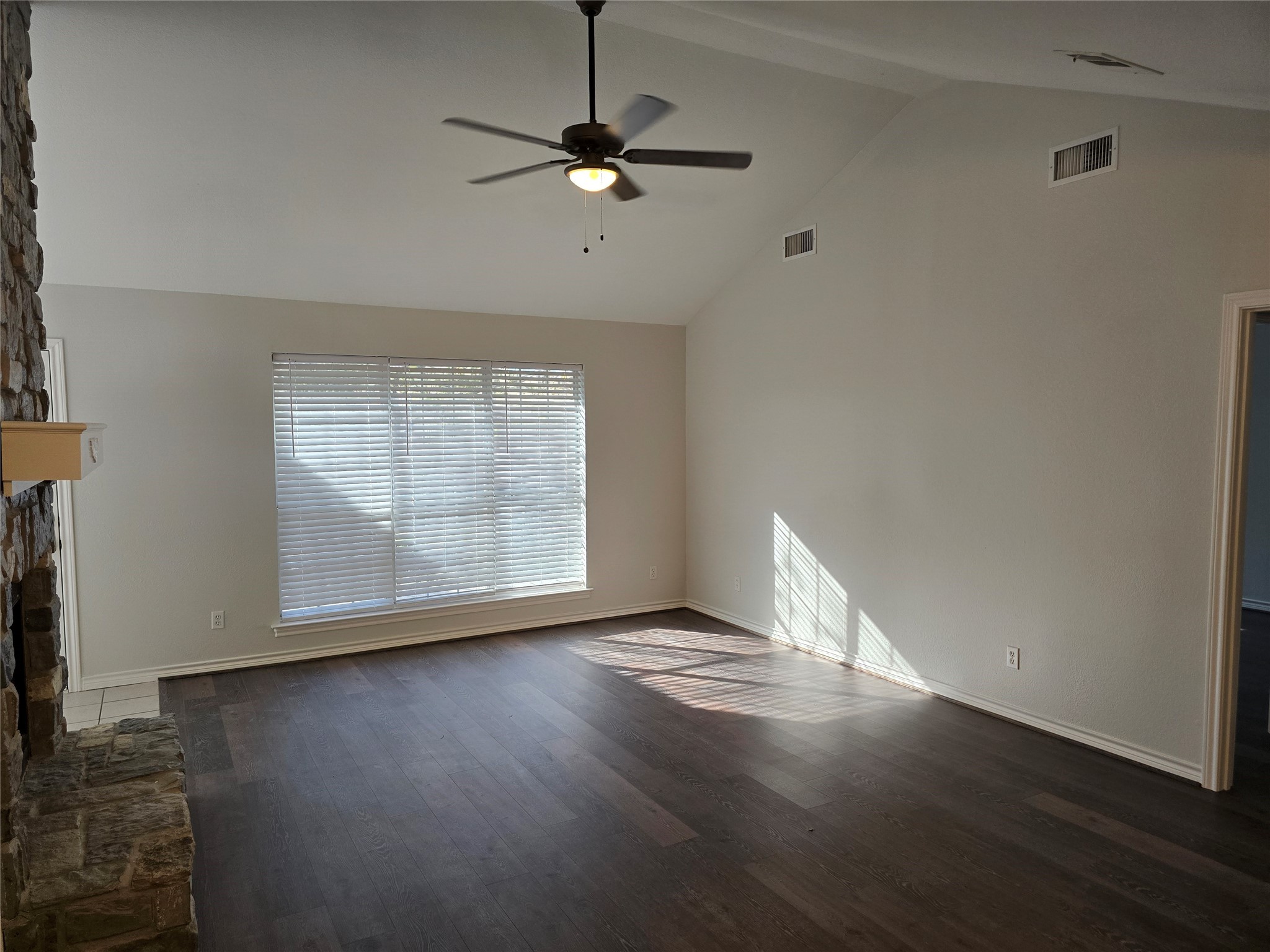 601 Preston Glen Gunter TX 75058