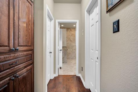 4240 Monroe Drive Midlothian TX 76065