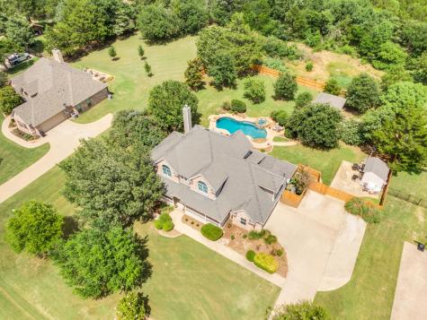 4240 Monroe Drive Midlothian TX 76065