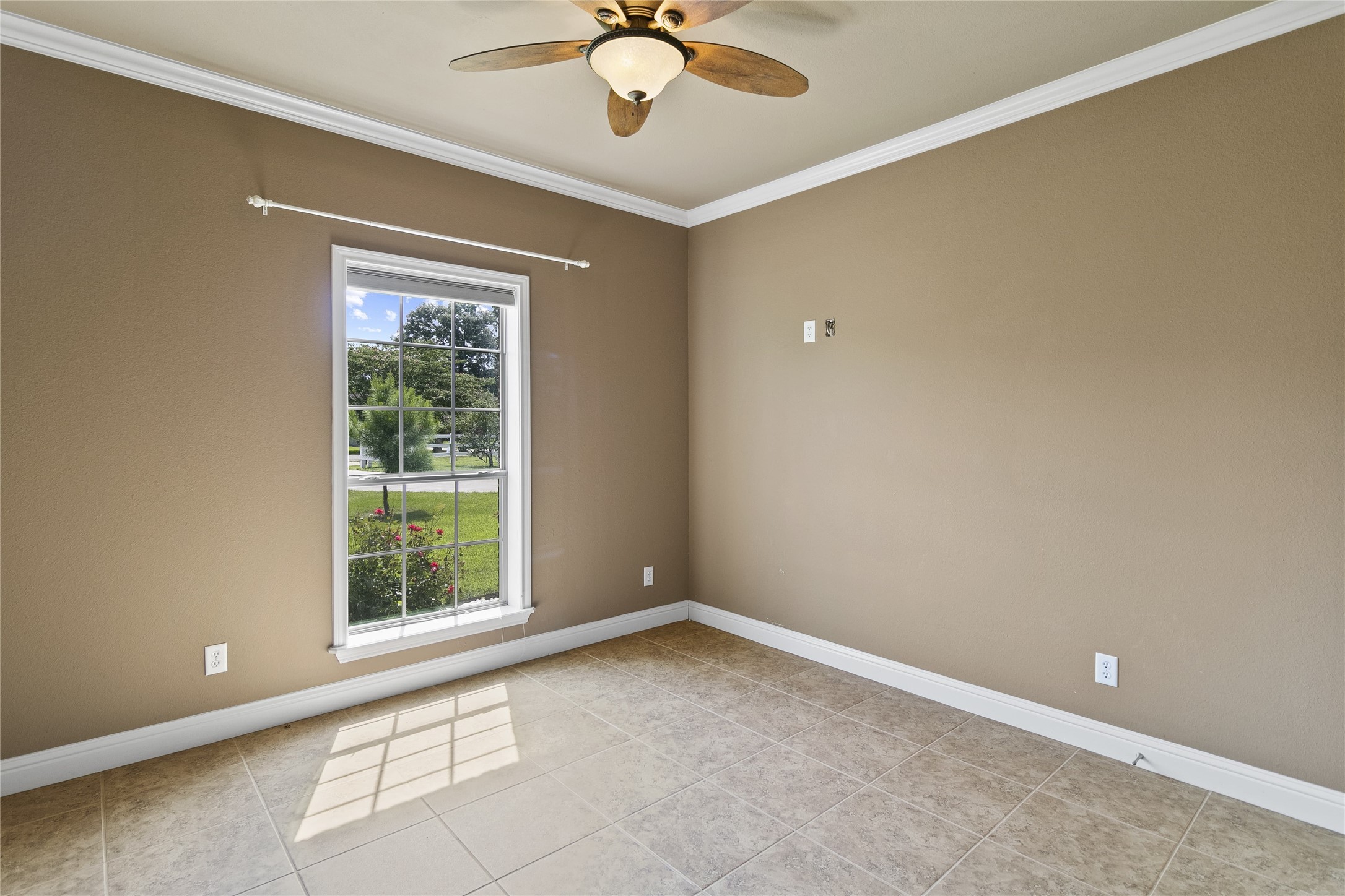244 Cr 2321 Pittsburg TX 75686