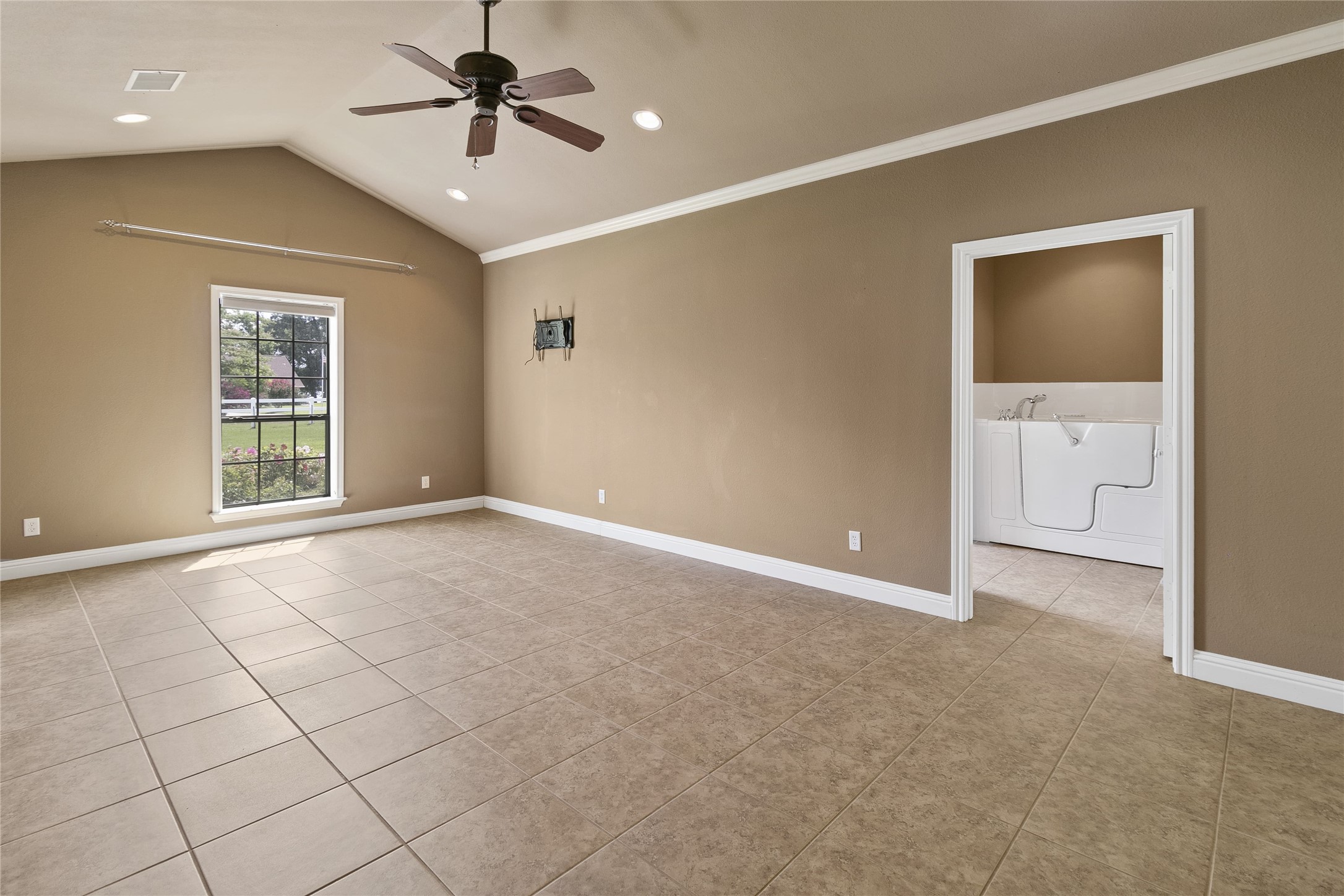 244 Cr 2321 Pittsburg TX 75686