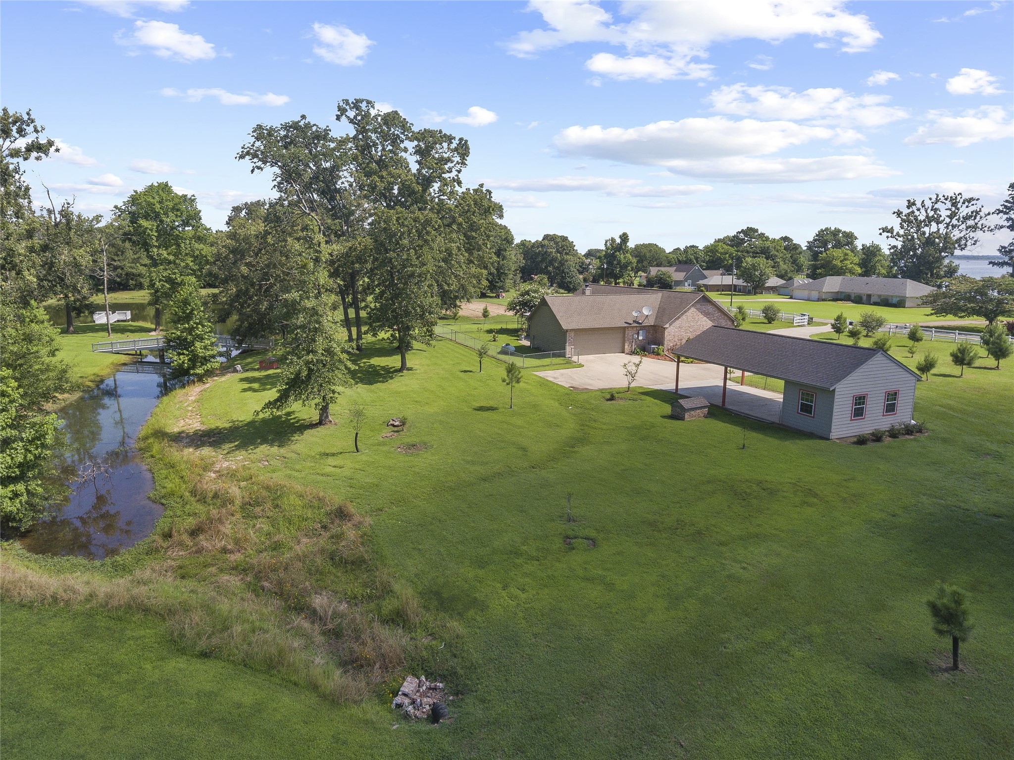244 Cr 2321 Pittsburg TX 75686