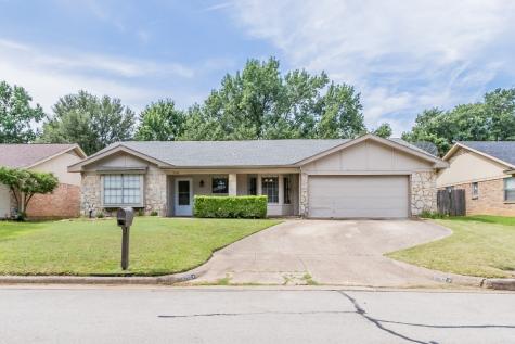 2702 Partridge Avenue Arlington TX 76017