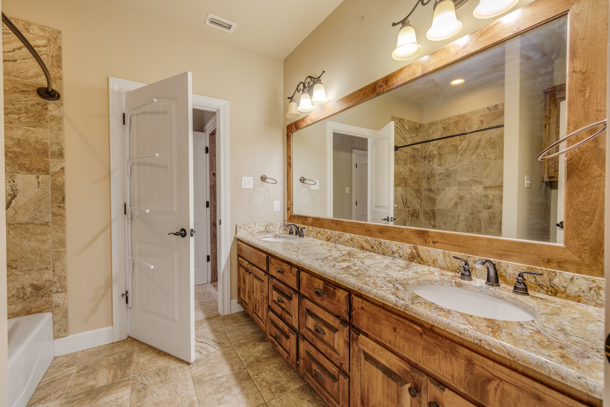 181 Cougar Run Tuscola TX 79562