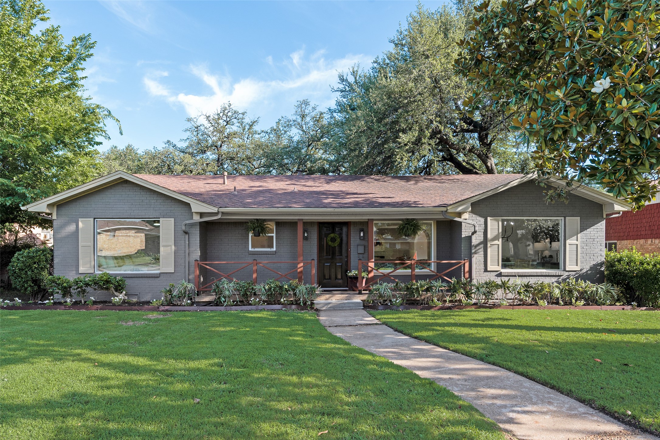 1720 Meadow Valley Lane Dallas TX 75232