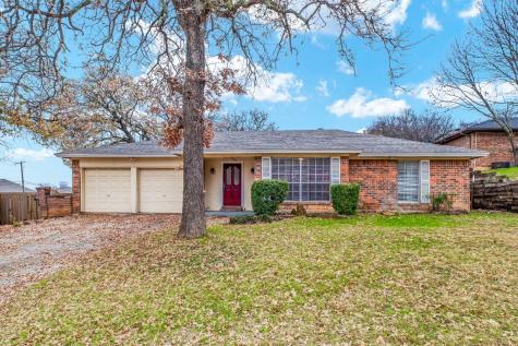 8320 Elm Court North Richland Hills TX 76182