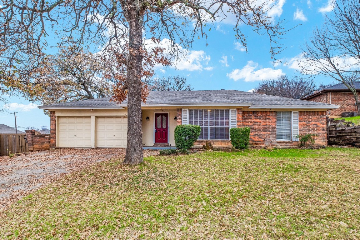 8320 Elm Court North Richland Hills TX 76182