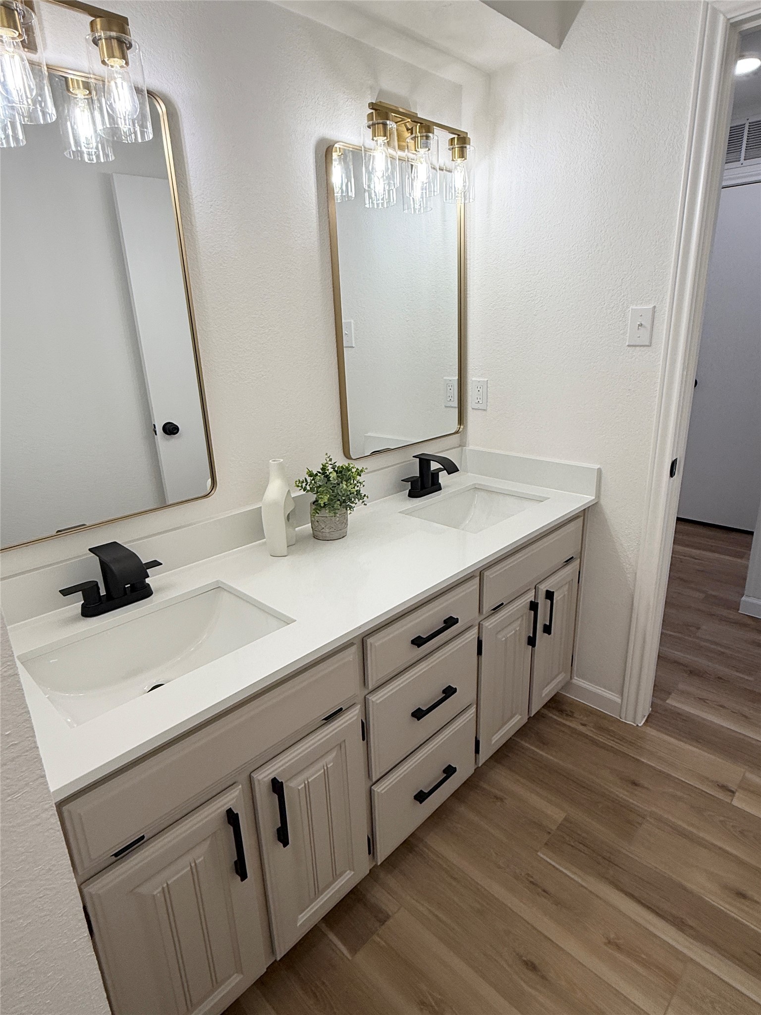 706 Stoneybrook Drive Wylie TX 75098