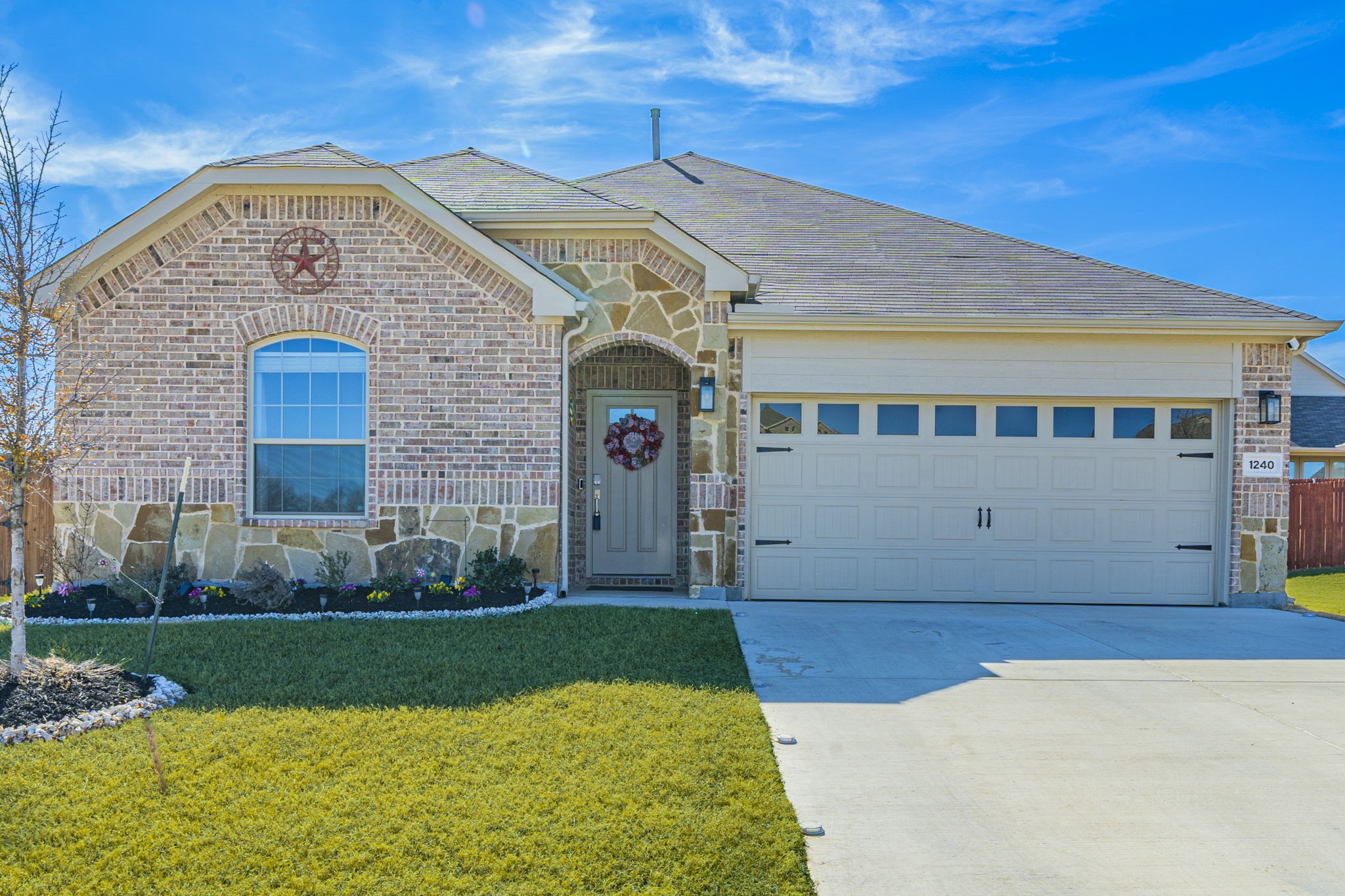 1240 Almond Road Azle TX 76020