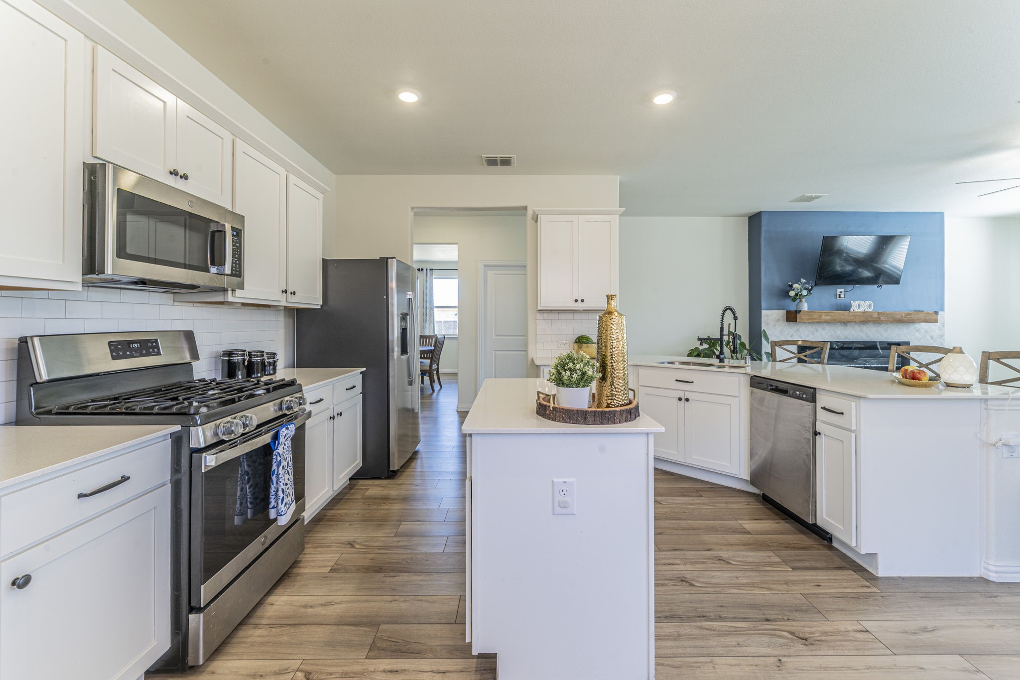 1240 Almond Road Azle TX 76020