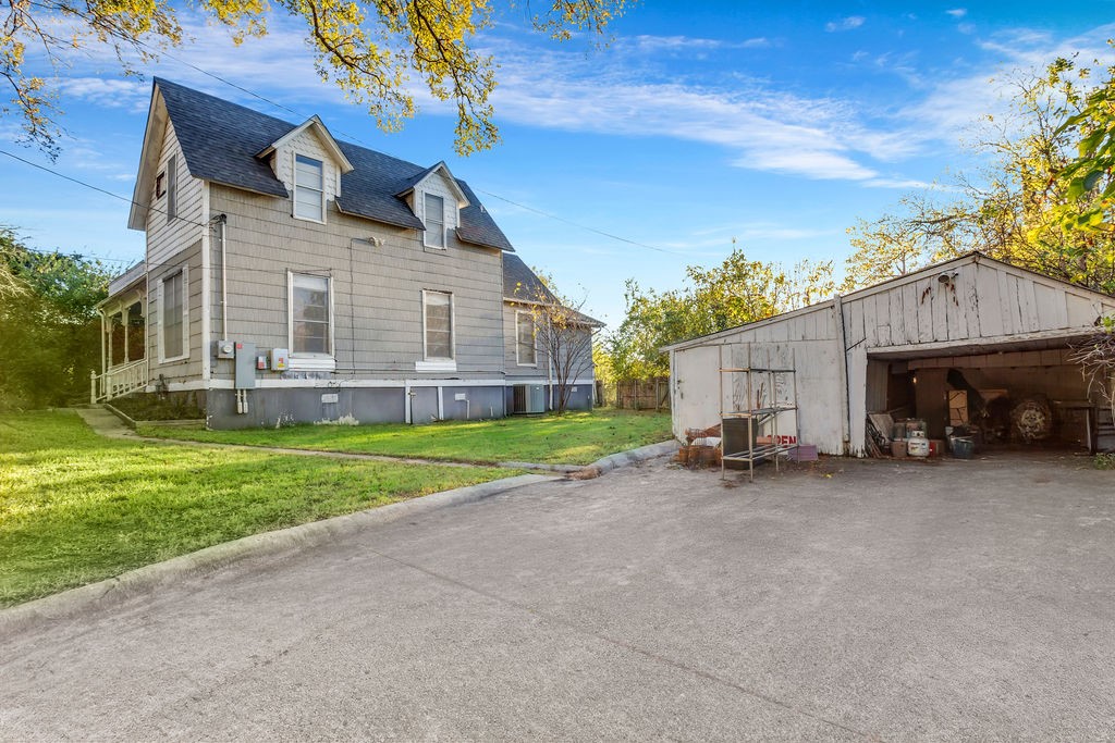 808 S Austin Street Sherman TX 75090