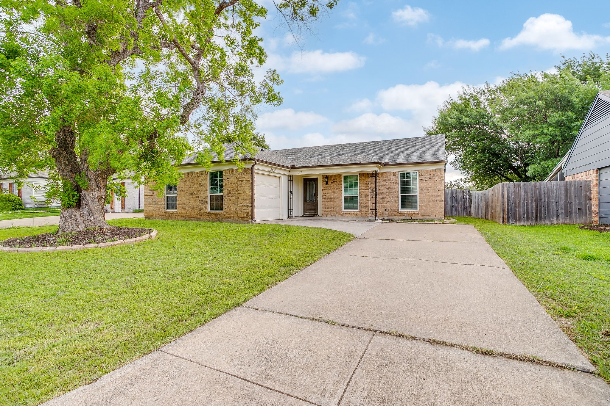 7312 Strawberry Way Fort Worth TX 76137