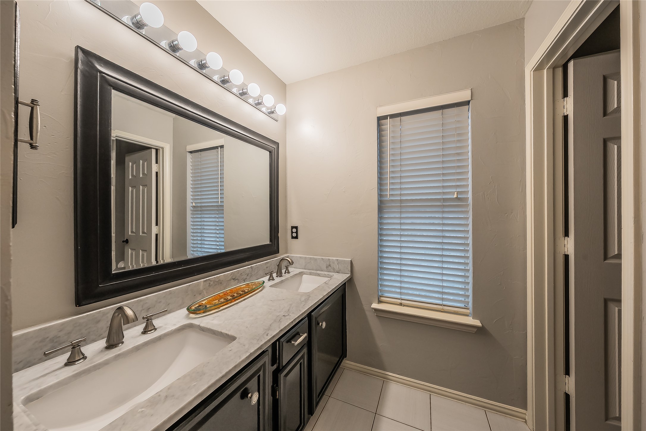 3240 Paddock Circle Flower Mound TX 75022