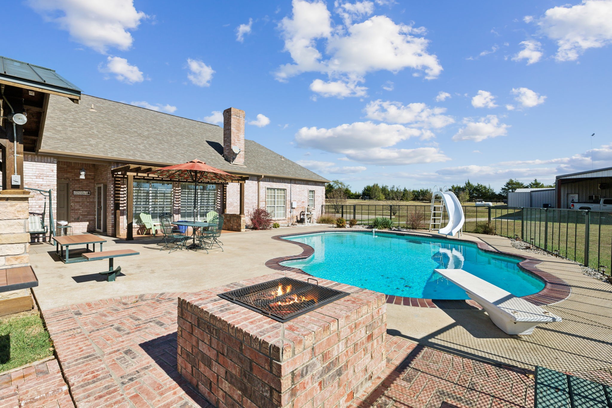 5646 County Road 2909 Dodd City TX 75438