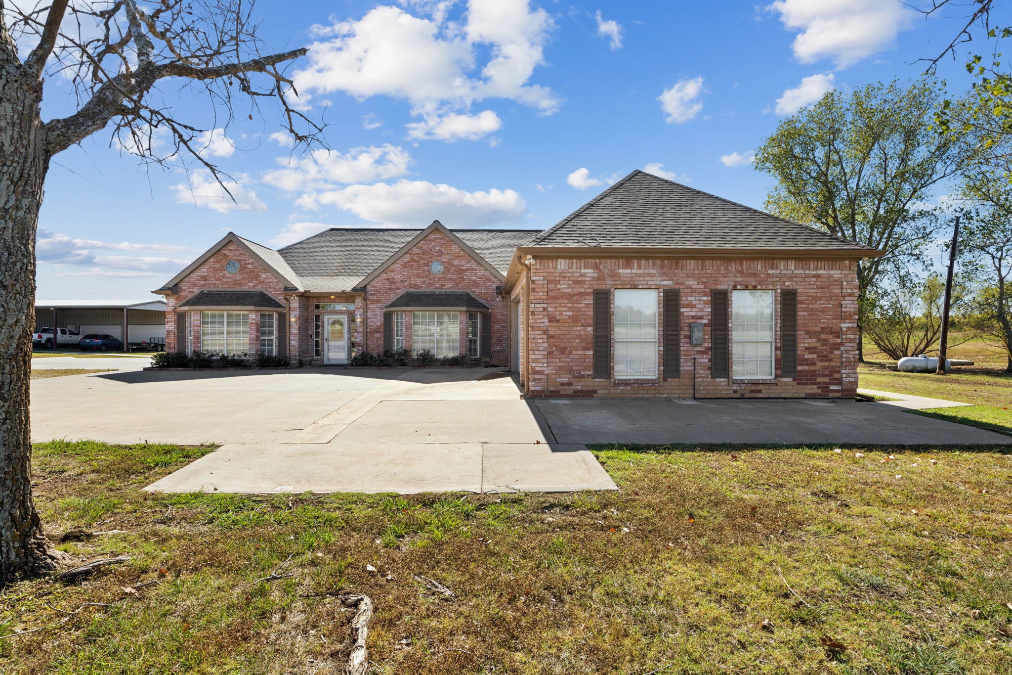 5646 County Road 2909 Dodd City TX 75438