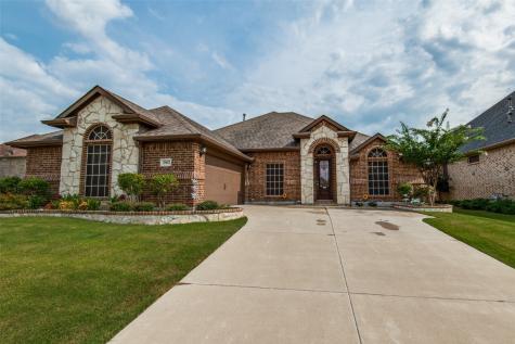 2963 Ladoga Drive Grand Prairie TX 75054
