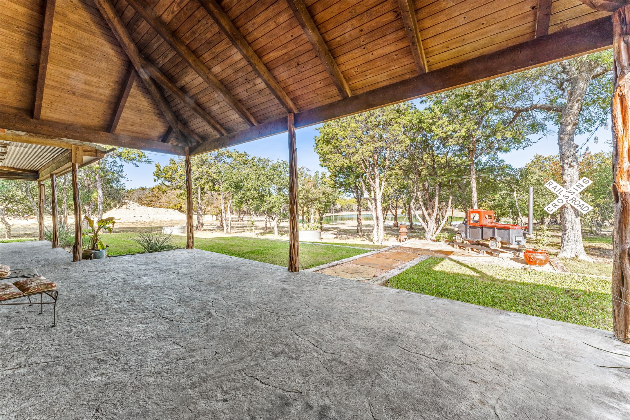 2113 County Road 2012 Glen Rose TX 76058