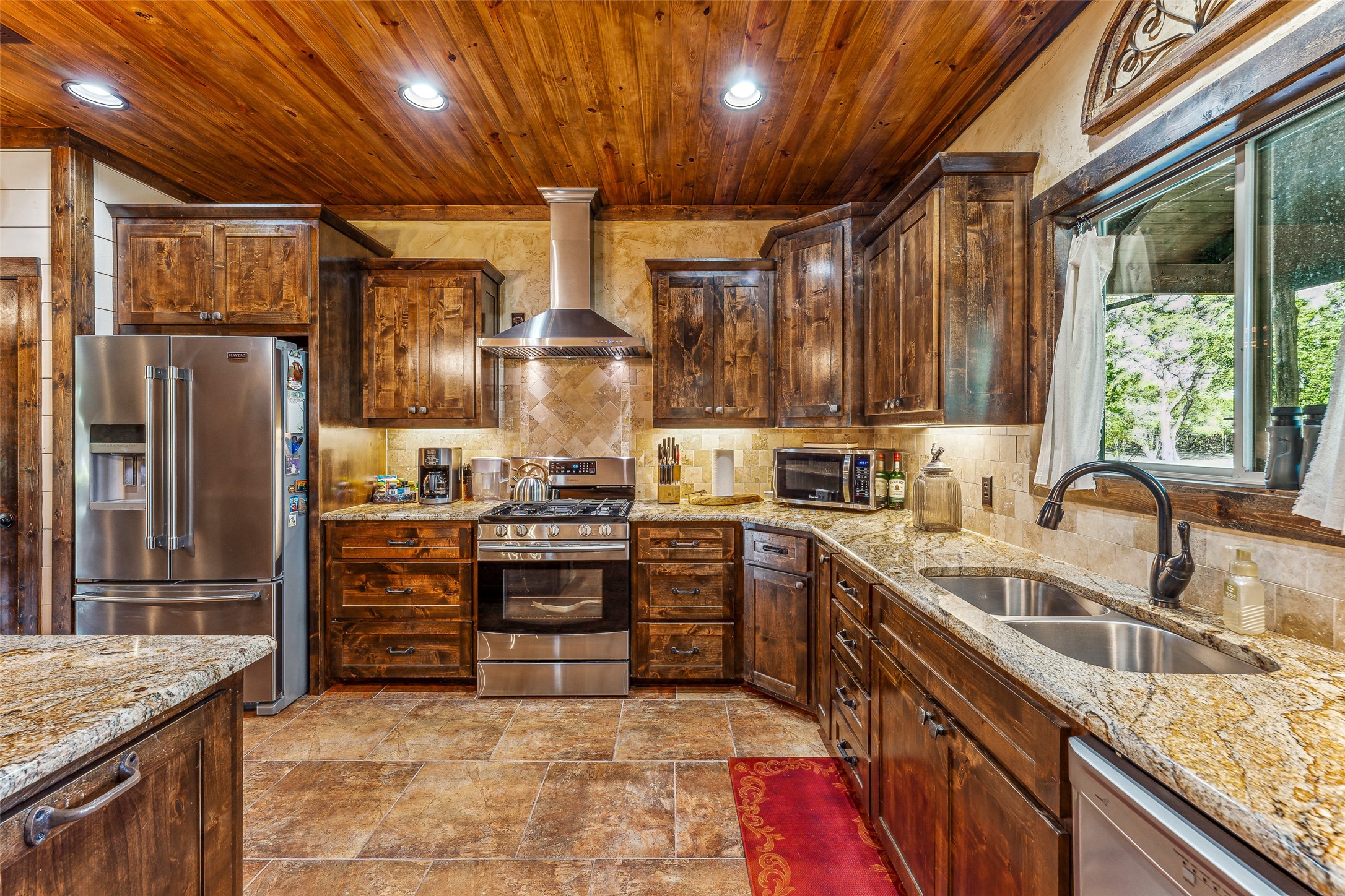 2113 County Road 2012 Glen Rose TX 76058