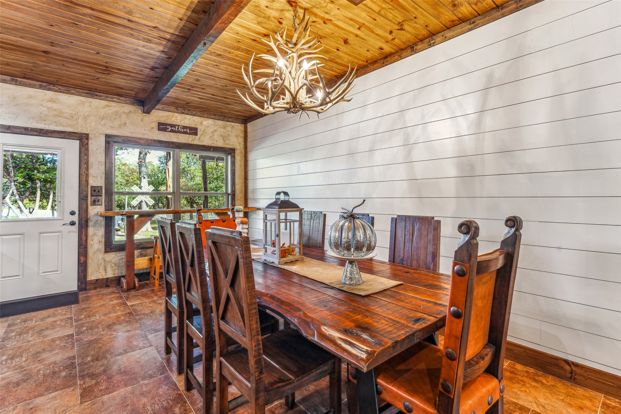 2113 County Road 2012 Glen Rose TX 76058