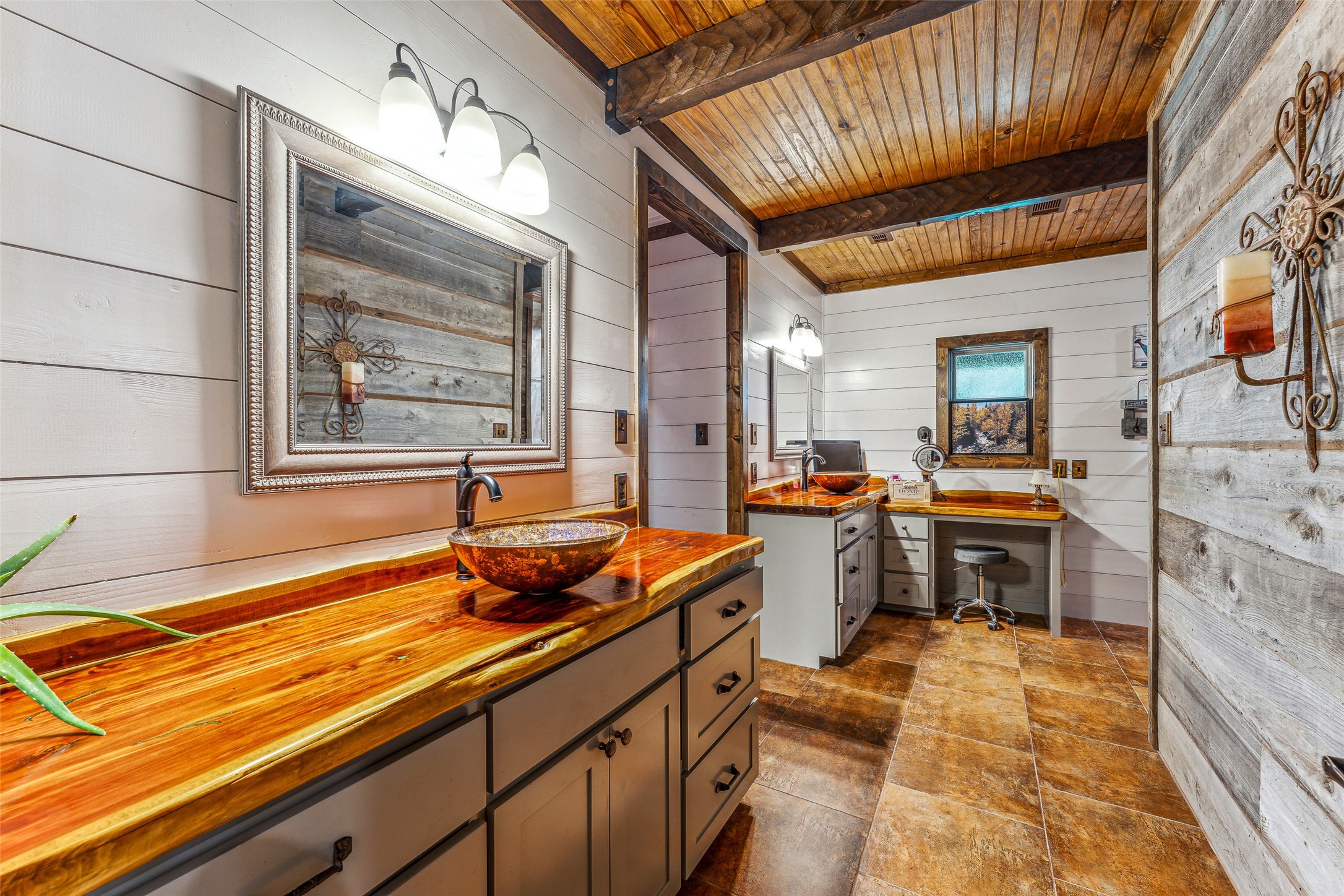 2113 County Road 2012 Glen Rose TX 76058