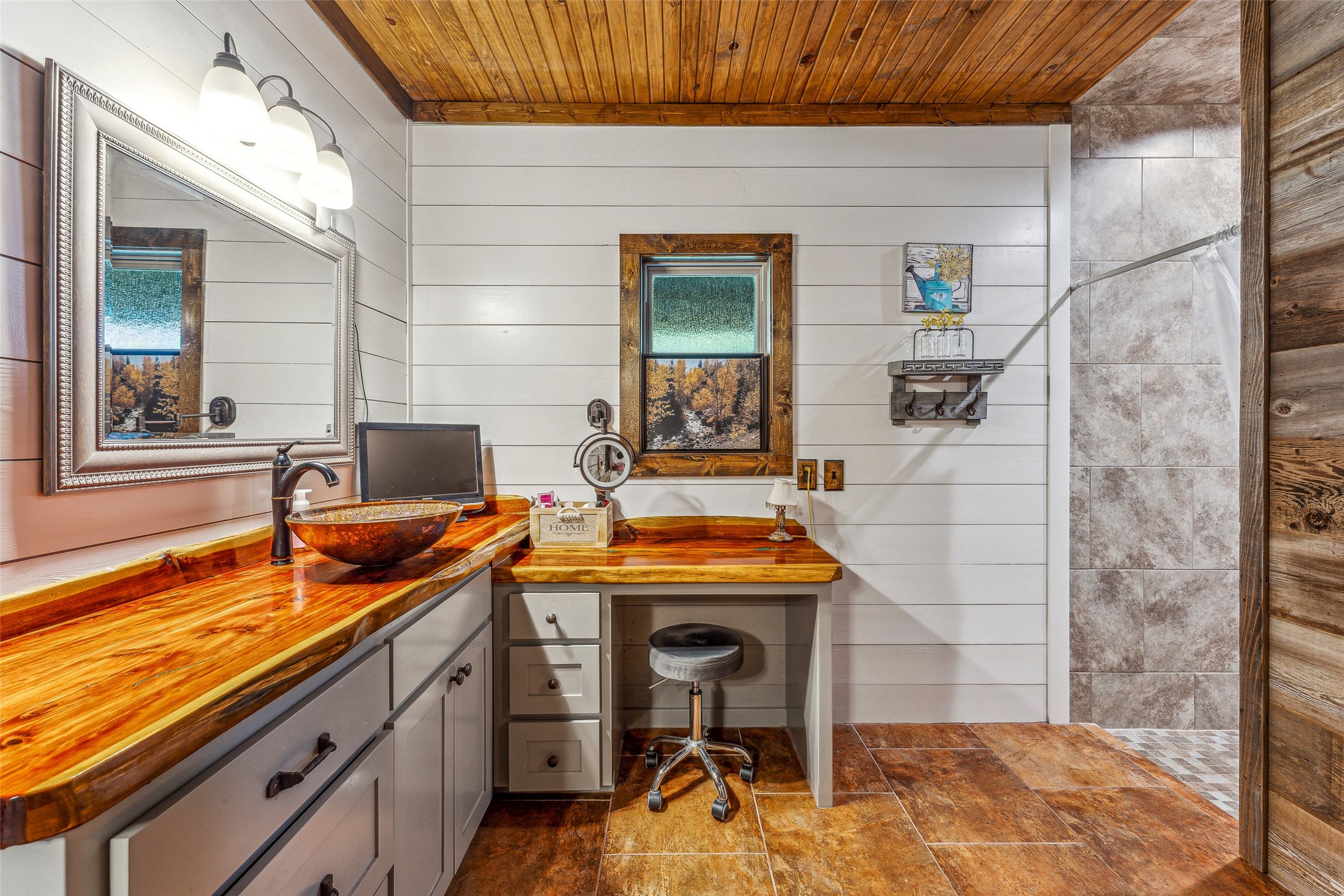 2113 County Road 2012 Glen Rose TX 76058