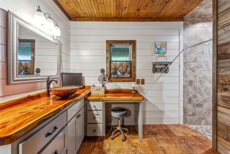 2113 County Road 2012 Glen Rose TX 76058