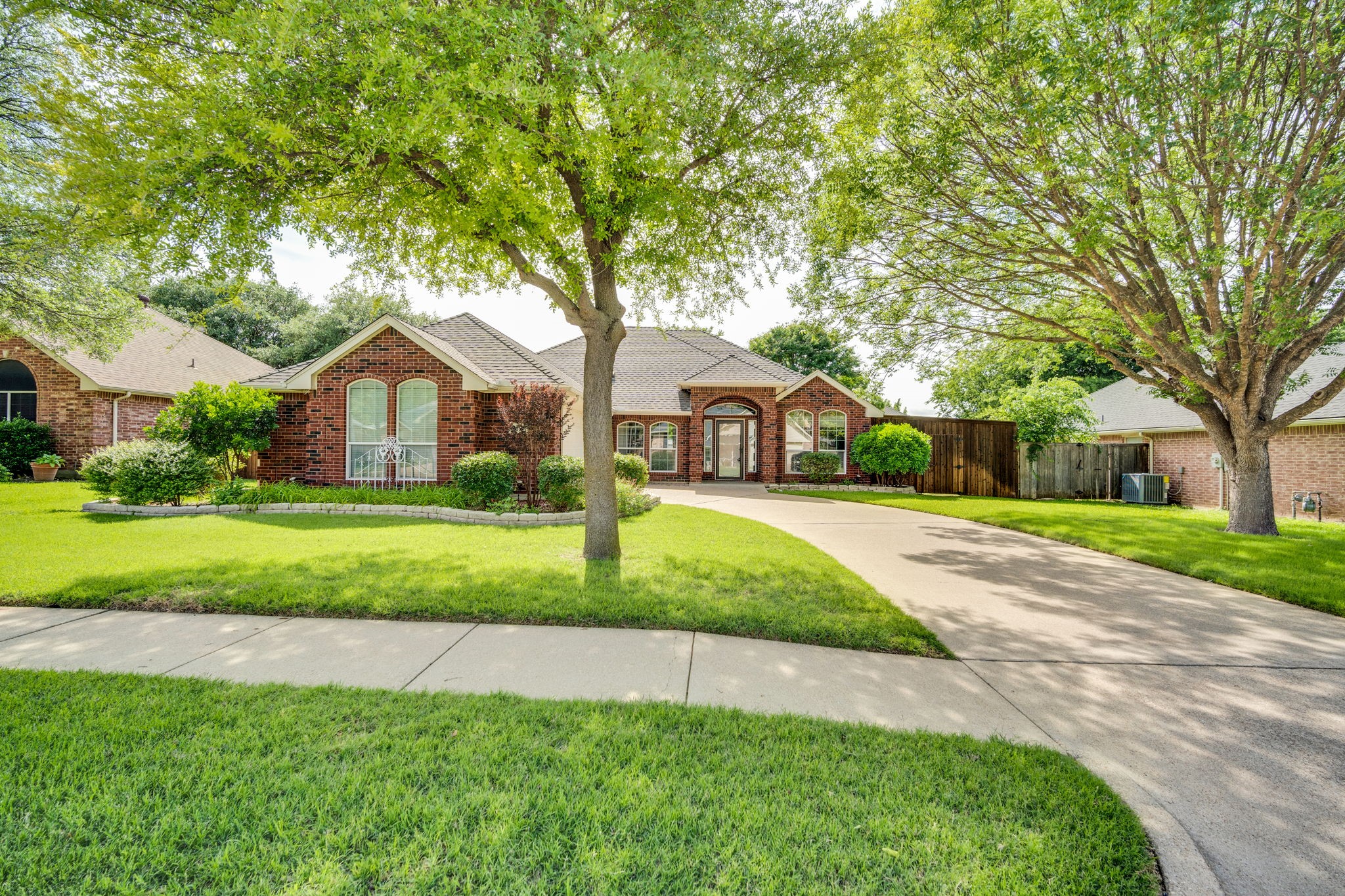 1631 Ross Drive Midlothian TX 76065