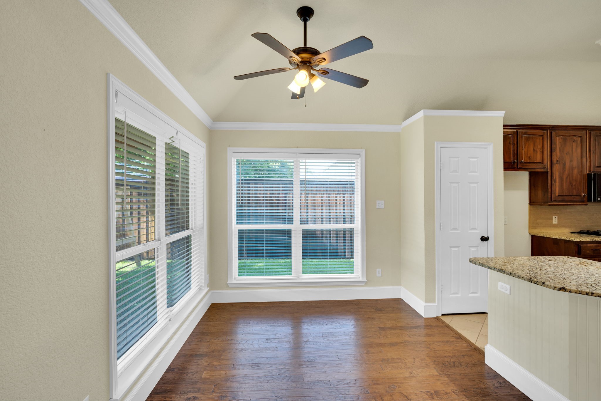 1631 Ross Drive Midlothian TX 76065