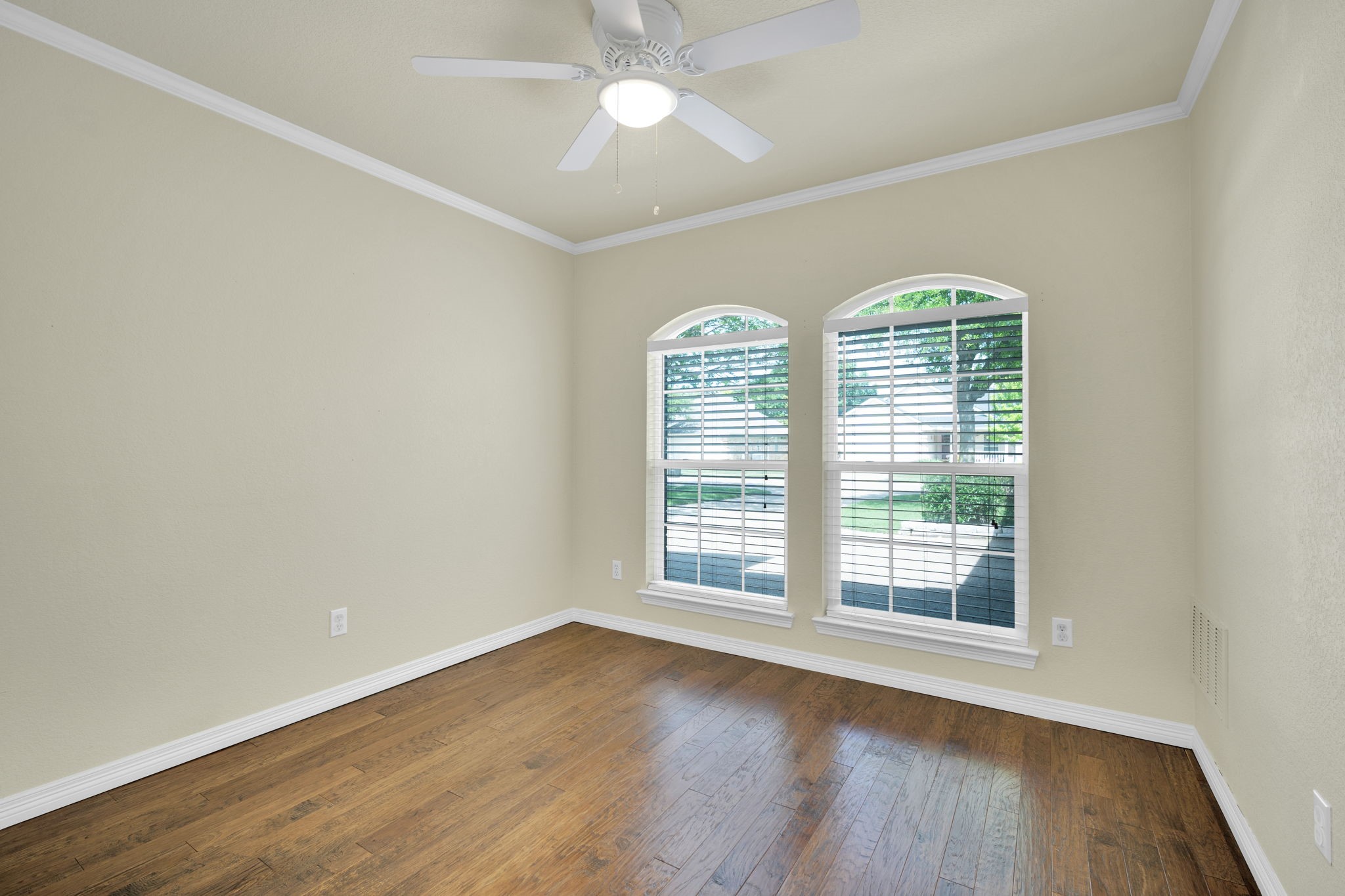 1631 Ross Drive Midlothian TX 76065