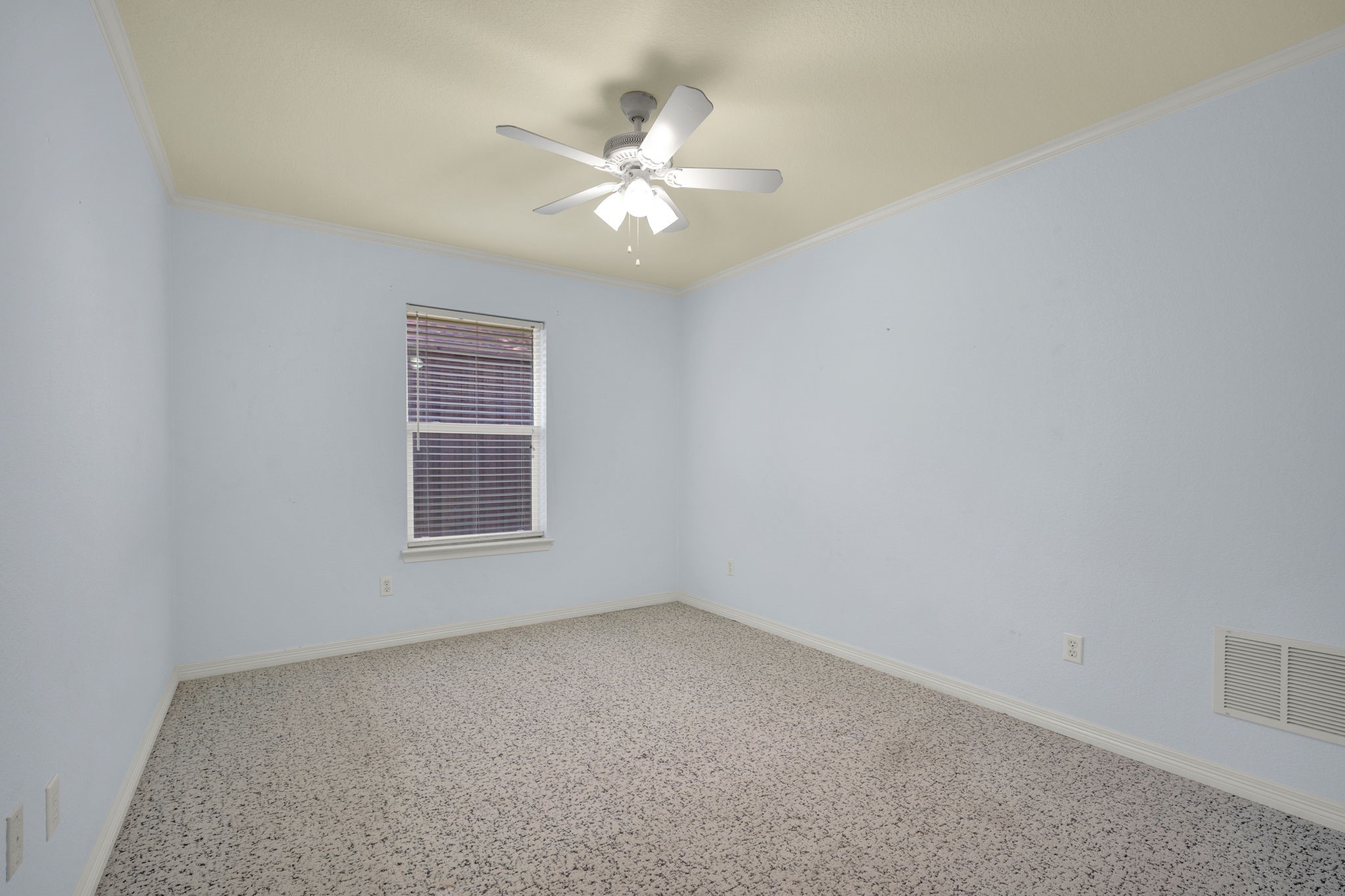 1631 Ross Drive Midlothian TX 76065