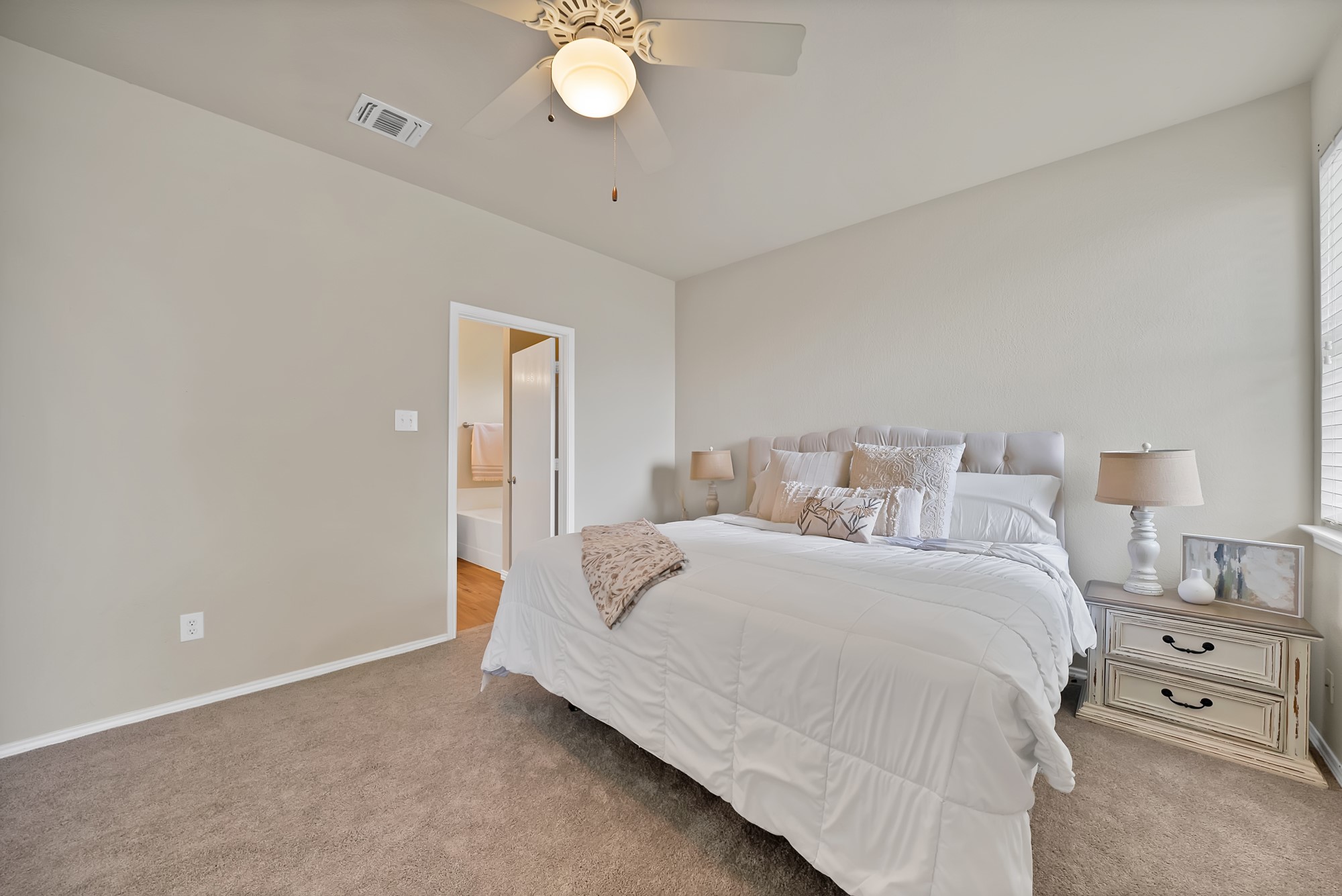 2725 Ensenada Lane Fort Worth TX 76108