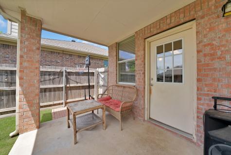 2725 Ensenada Lane Fort Worth TX 76108