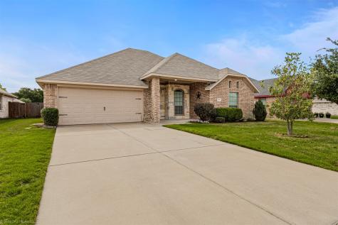 144 Birdsong Lane Terrell TX 75160