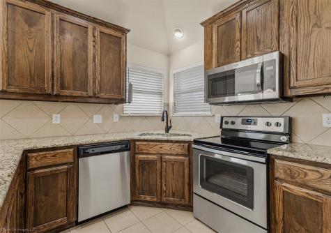 144 Birdsong Lane Terrell TX 75160