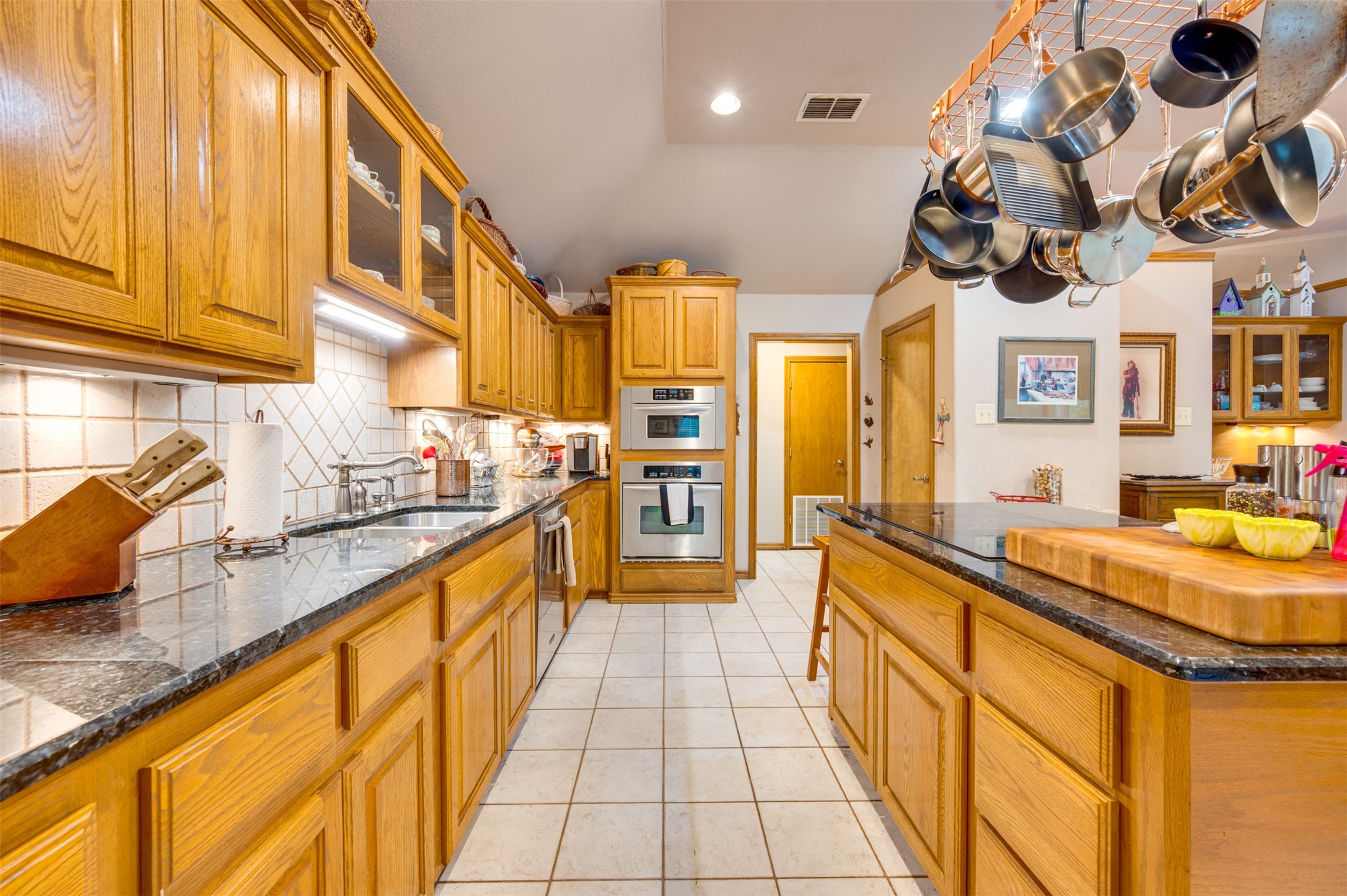 3269 An County Road 153 Palestine TX 75801