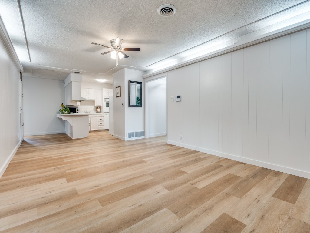 506 E Huitt Lane Euless TX 76040