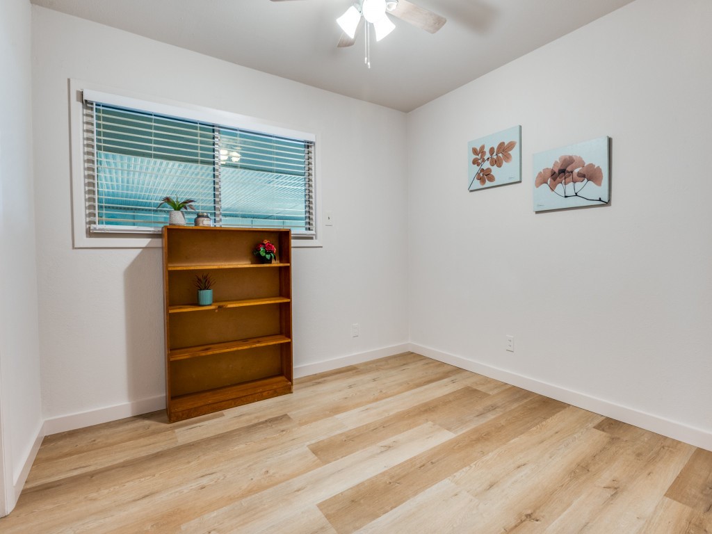 506 E Huitt Lane Euless TX 76040