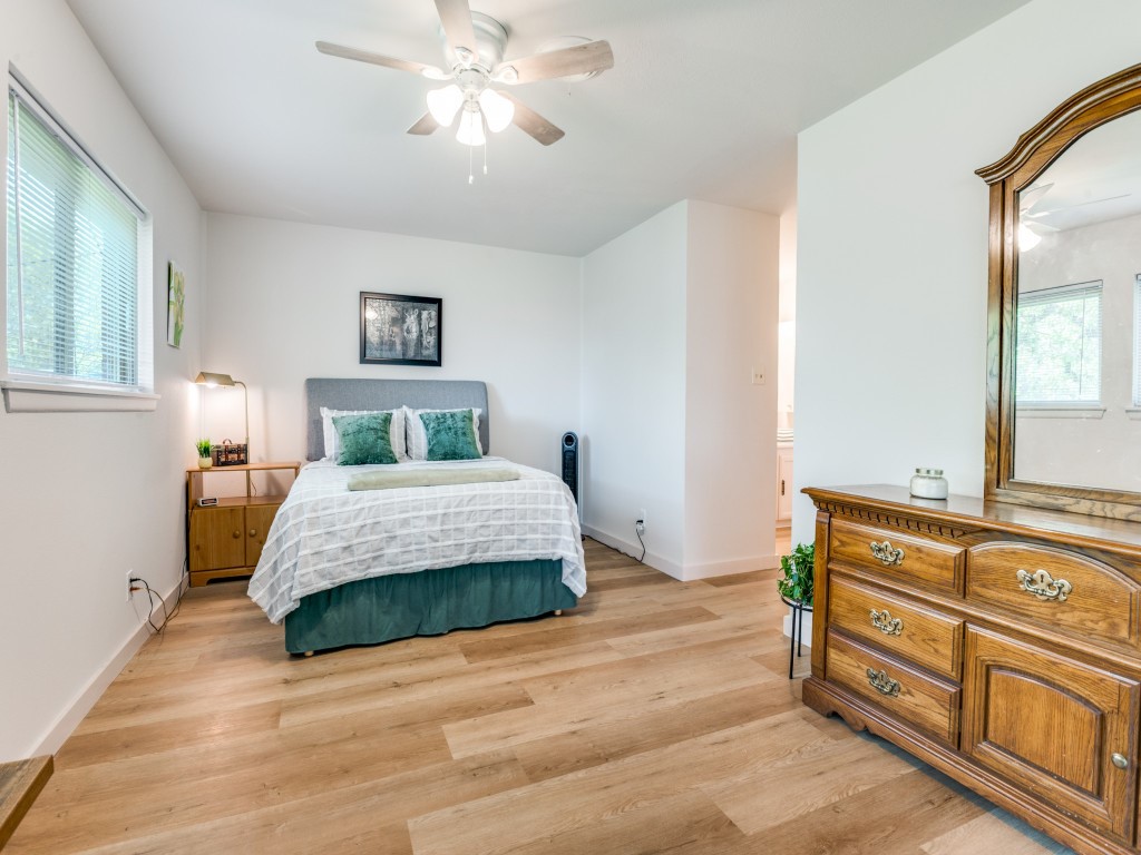 506 E Huitt Lane Euless TX 76040