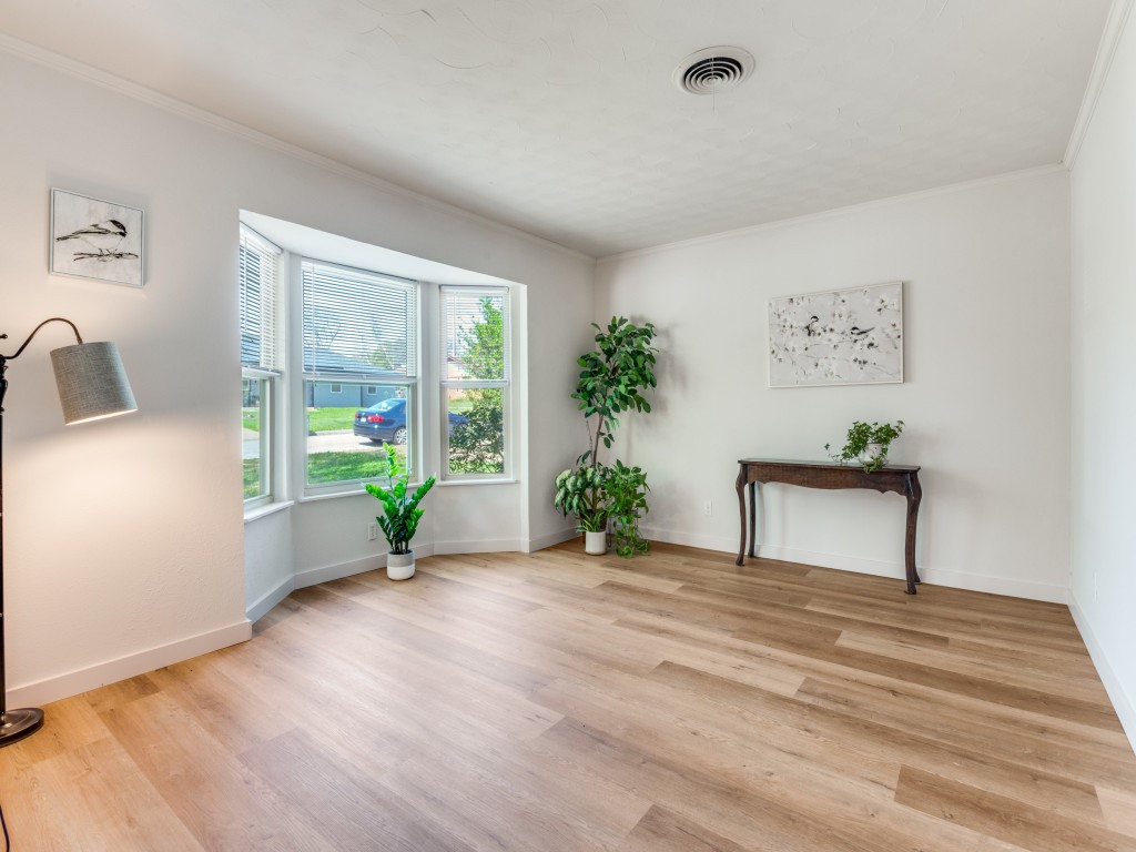 506 E Huitt Lane Euless TX 76040