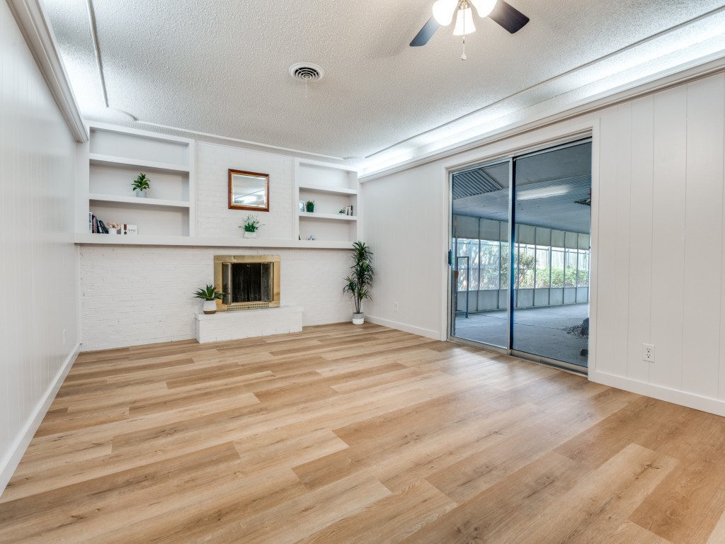 506 E Huitt Lane Euless TX 76040