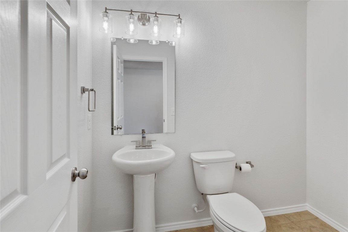 1309 Waggoner Drive Aubrey TX 76227