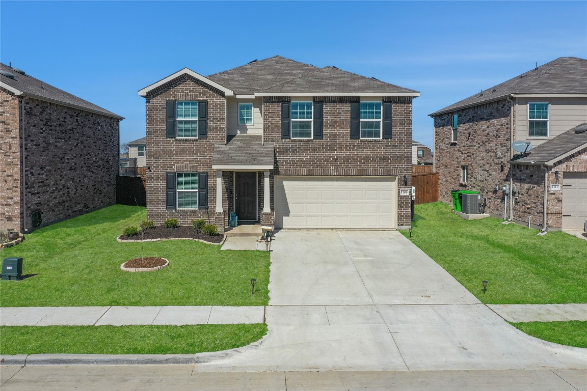 1309 Waggoner Drive Aubrey TX 76227