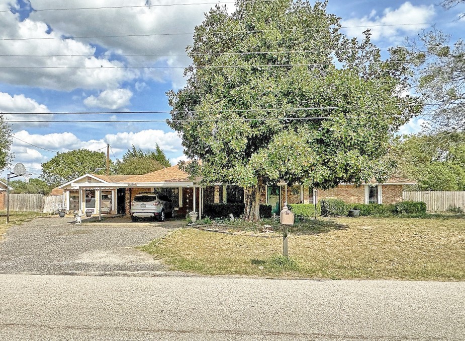 2307 Crystal Drive Athens TX 75751