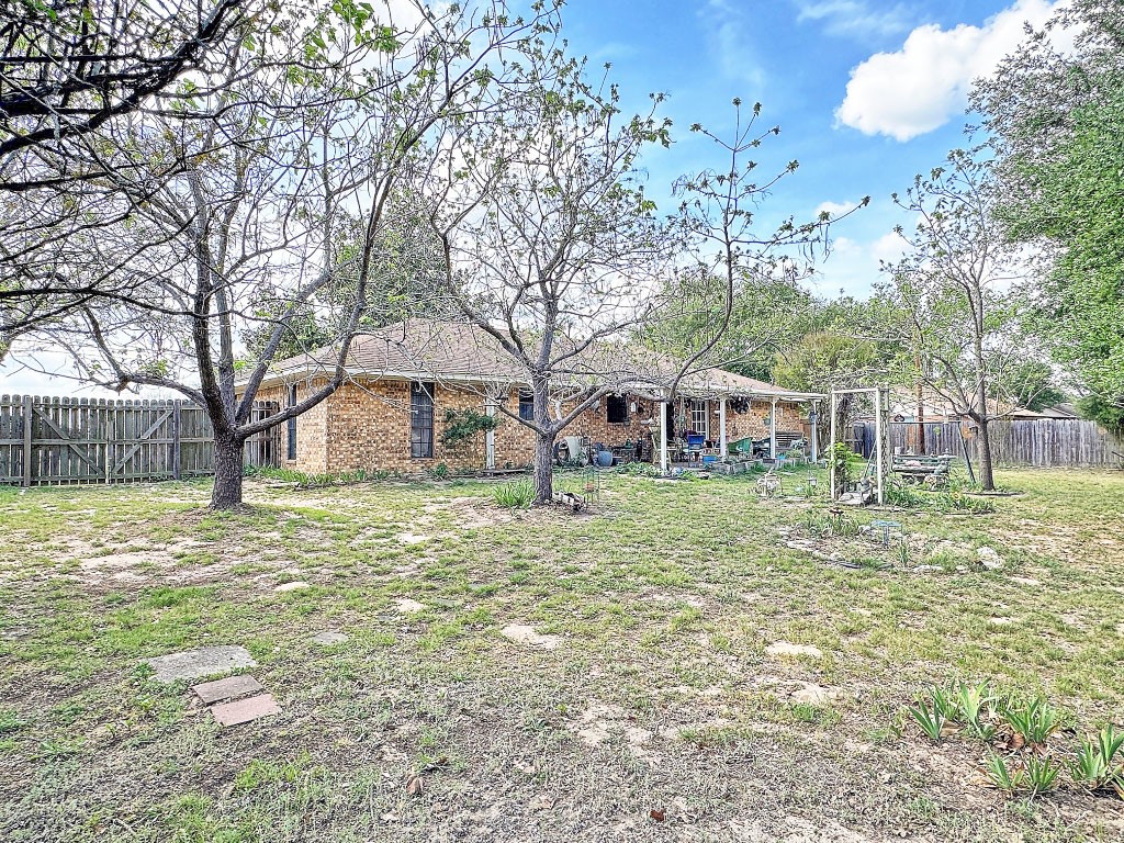 2307 Crystal Drive Athens TX 75751